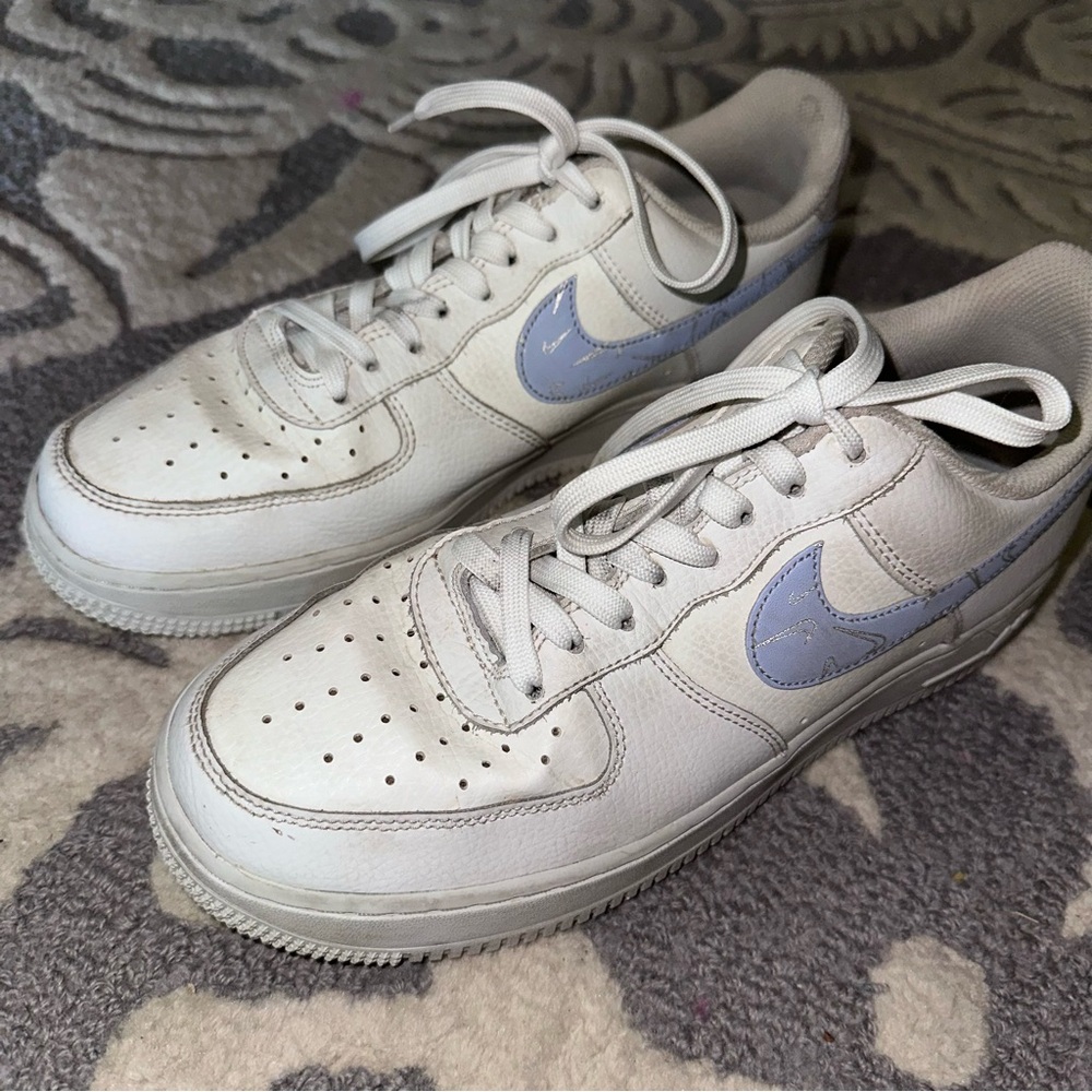 Nike White and Blue Air Force 1 Sneakers Premium Leather size 9